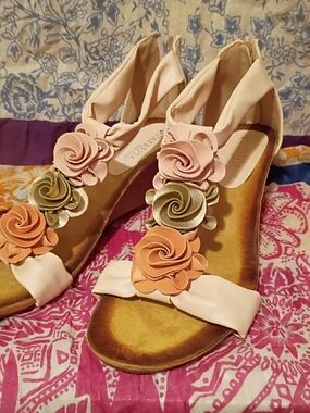 Patrizia Harlequin Women's Wedge Sandals Peach US 10.5 EU 42